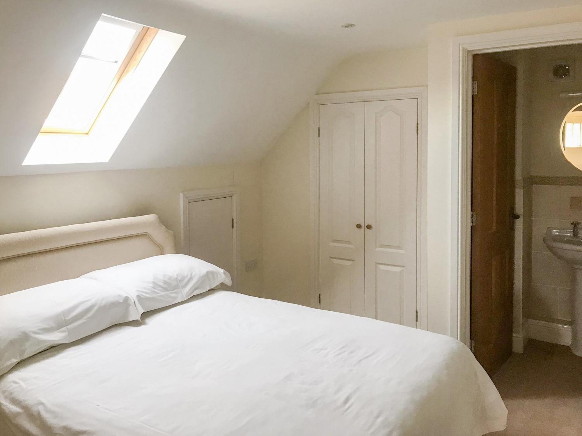 The Wagon House Villa Wellow  ภายนอก รูปภาพ